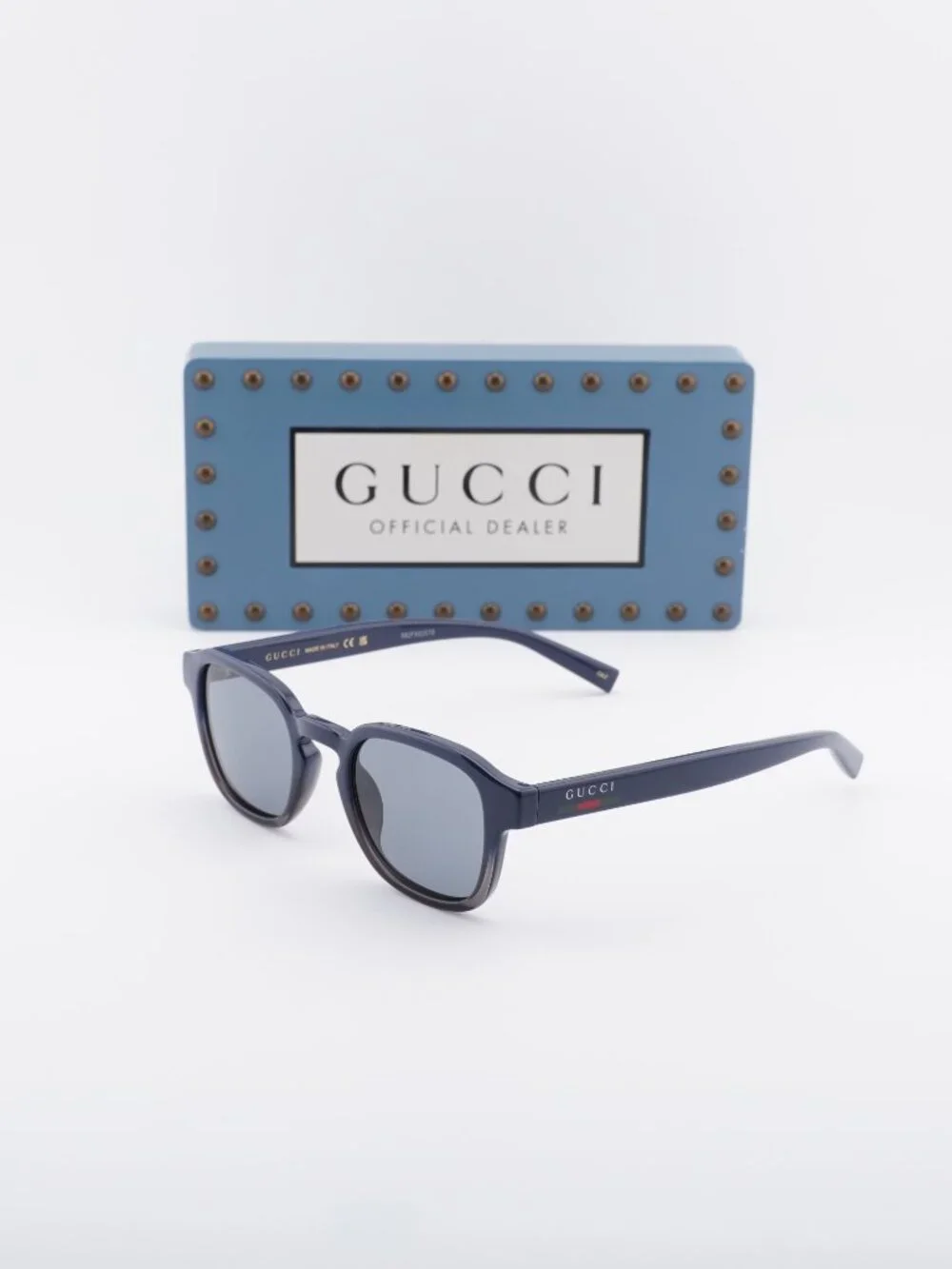 Gucci GG2106S 004 Square Sunglasses - Blue to Grey / Smoke